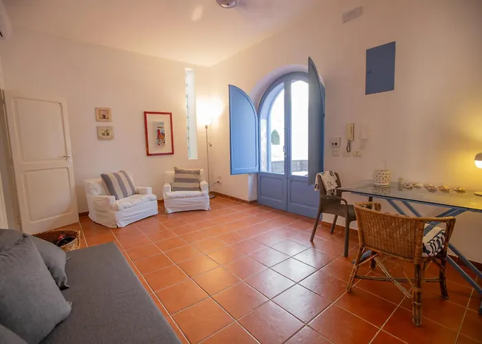 Seaside Paradise - Barihouses Apartment